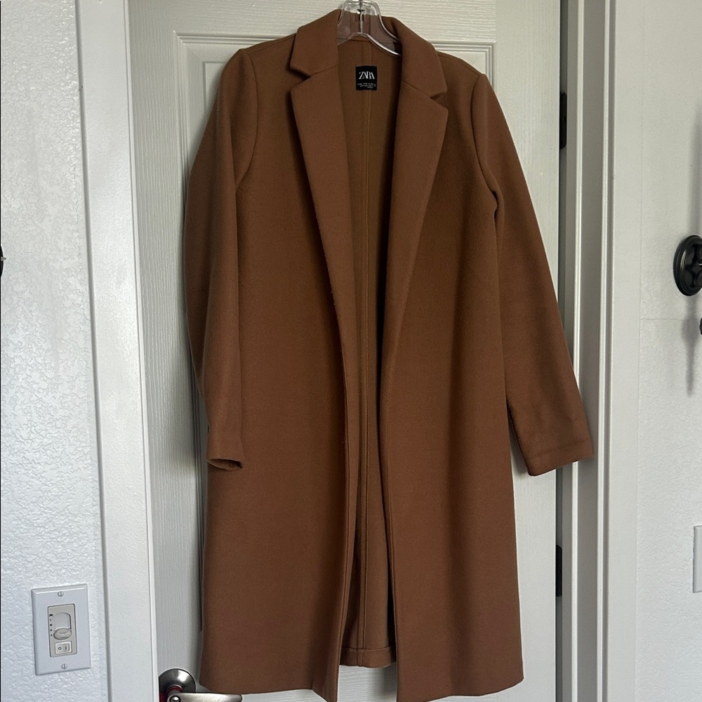 Zara Women's Tan Trench Coat